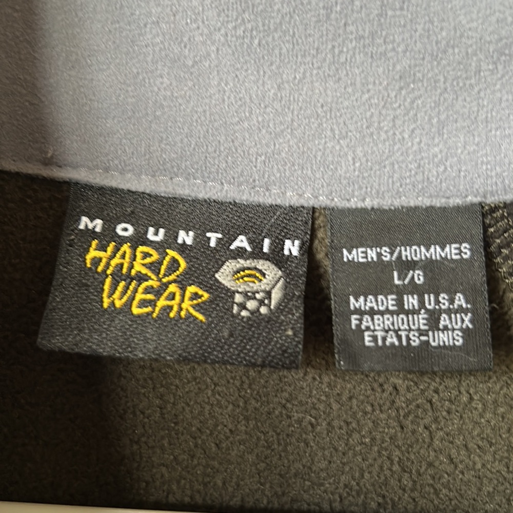 Mountain Hardware Half Zip Pull Over - image 3